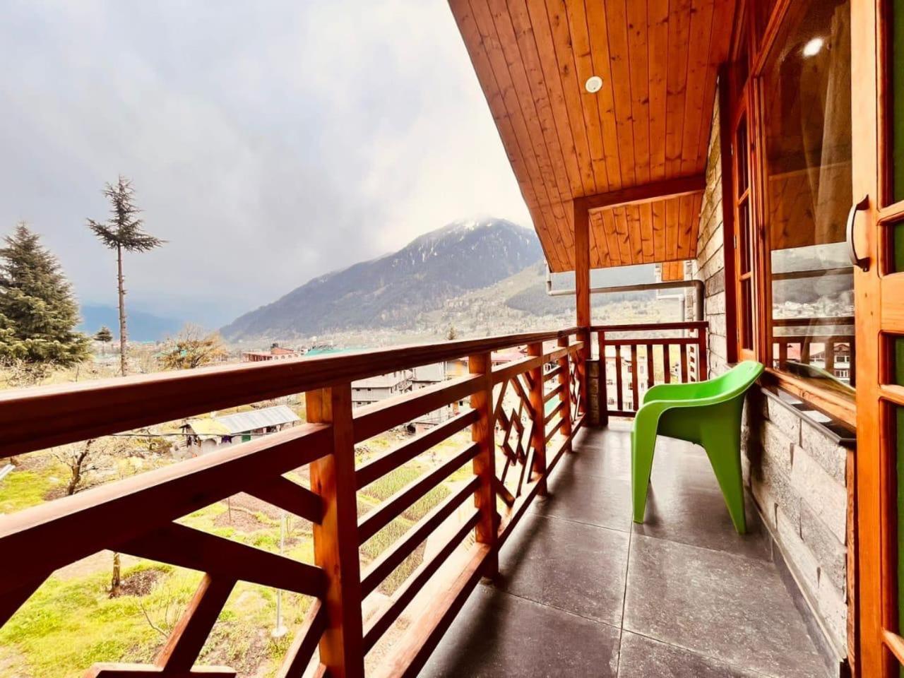 The Rohtang Chalet Hotel - Manali (Himachal Pradesh) — Photos 1
